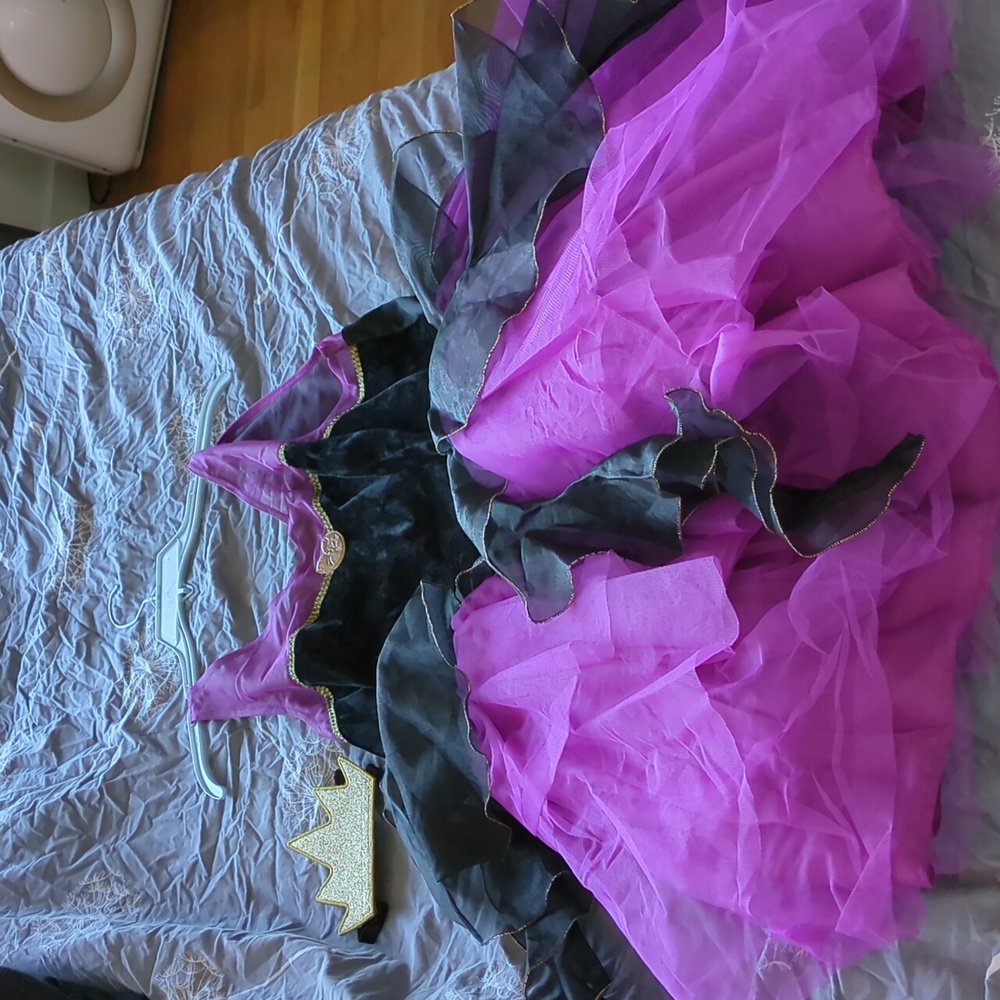 Disney adult large Ursula sea witch costume from Ariel movie